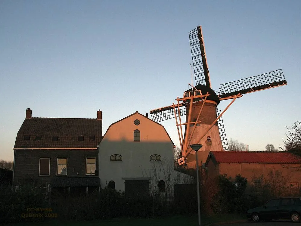 Abbenbroek: Abbenbroek molen de Hoop achterzijde